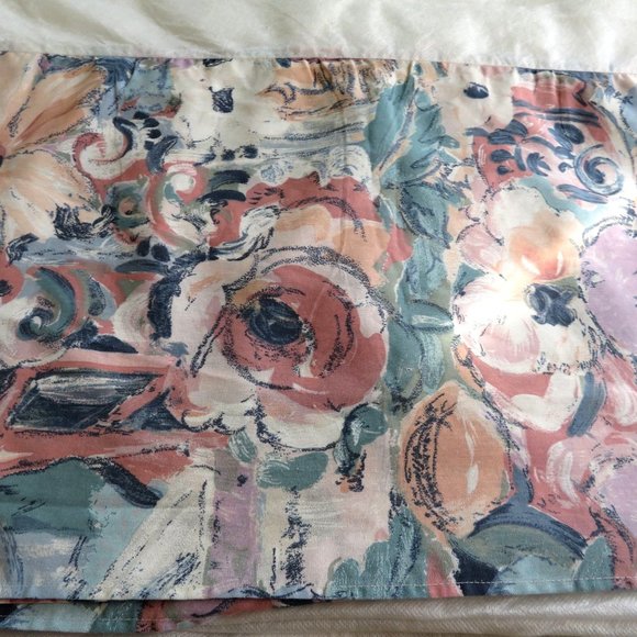 Vintage American Home Queen Size Bed Skirt Multicolor Floral 13" Drop USA Made - Picture 4 of 8